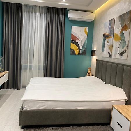 Luxury Modern Apartment In The Center Of Jerevan Exteriör bild