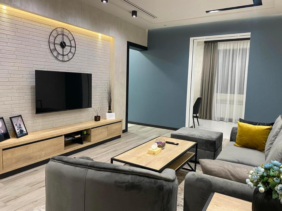 Luxury Modern Apartment In The Center Of Jerevan Exteriör bild