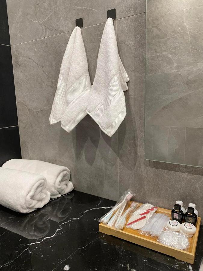 Luxury Modern Apartment In The Center Of Jerevan Exteriör bild